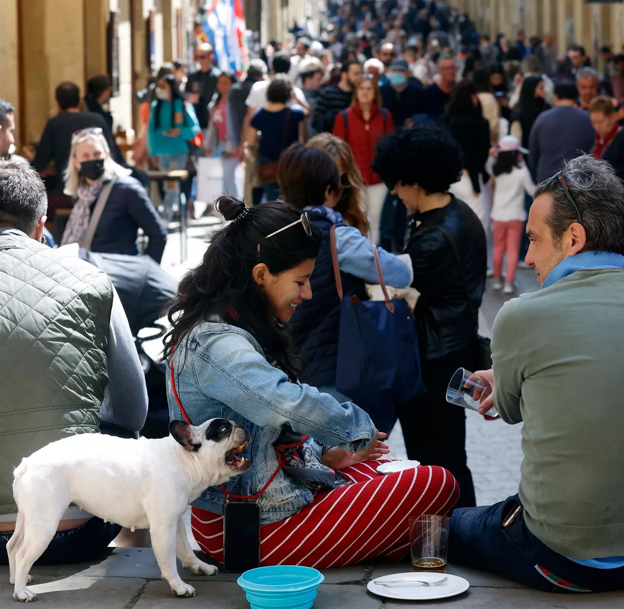 Turistak Donostian. Argazkia: EFE