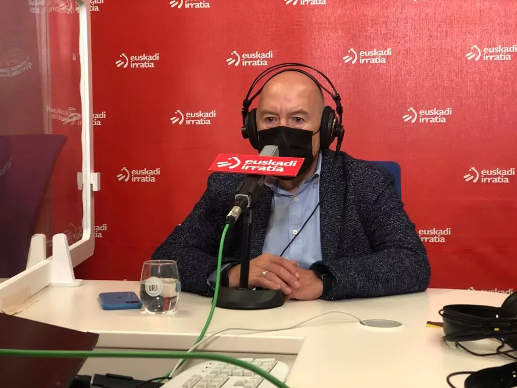 Iñigo Iturrate EAJren legebiltzarkidea Euskadi Irratian