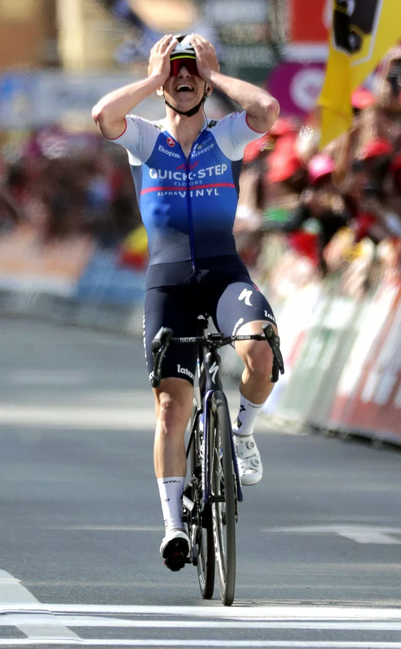 Remco Evenepoel, Lieja-Bastogne-Lieja lasterketako helmugan