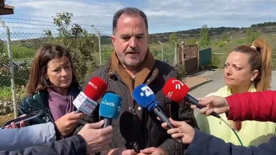 Carlos Iturgaiz, este domingo en Navaridas. Foto: @PPVasco