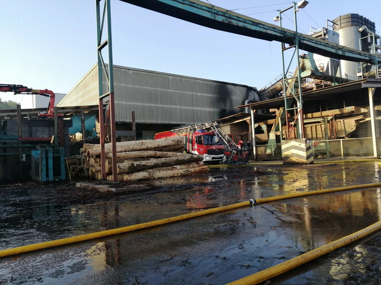 Incendio en la empresa Maderas de Llodio