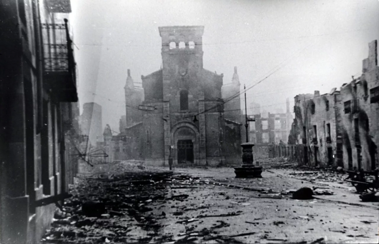 Así quedo Gernika tras el bombardeo.