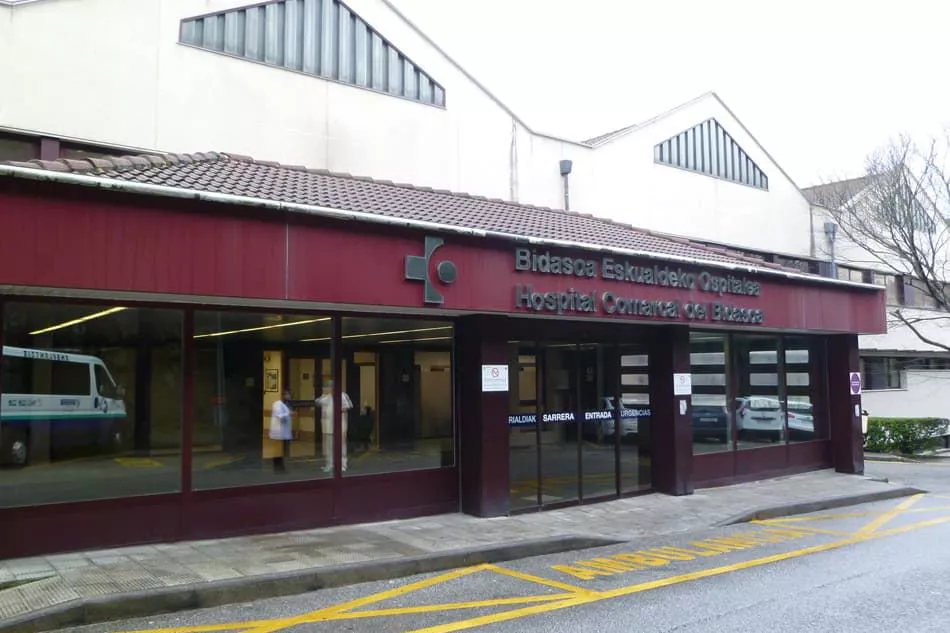 Entrada del Hospital del Bidasoa.
