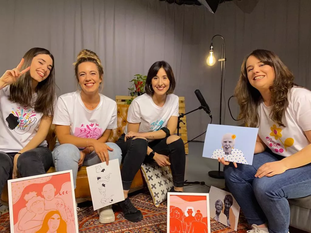 Lore Nekane Billelabeitia, Zuriñe Hidalgo, Ainhoa Vitoria eta Olatz Salvador