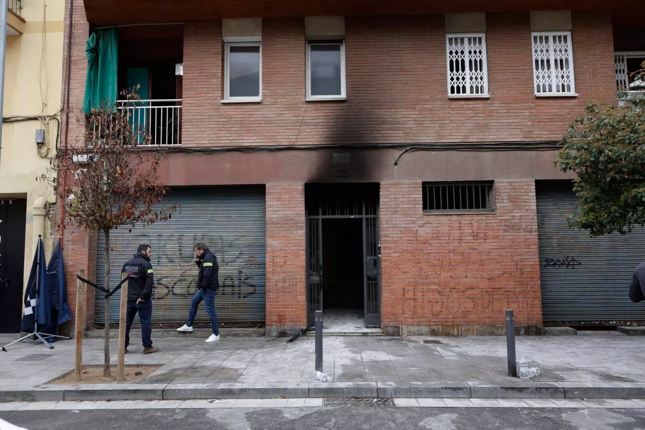 El edificio afectado por el incendio. Foto: EFE.