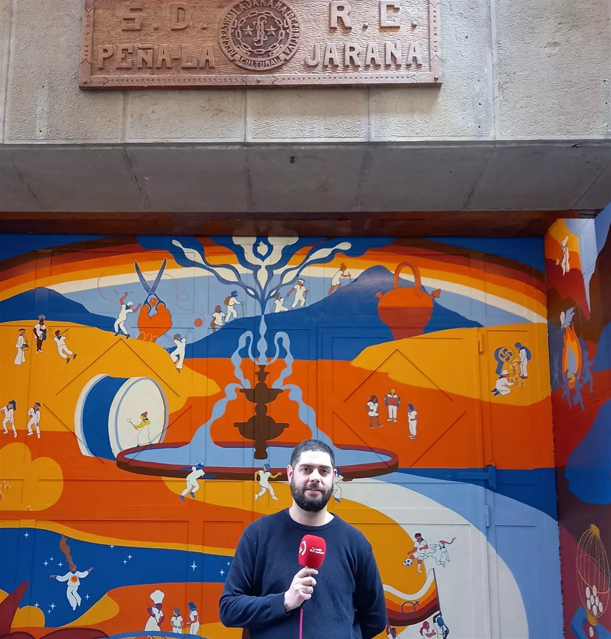Aritz Agirre, periodista de Radio Euskadi en la Peña Jarana