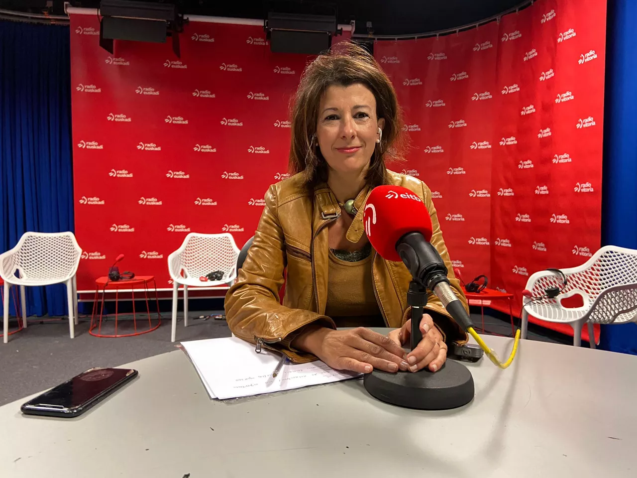 Garrido, en los estudios de Radio Euskadi en Vitoria-Gasteiz.