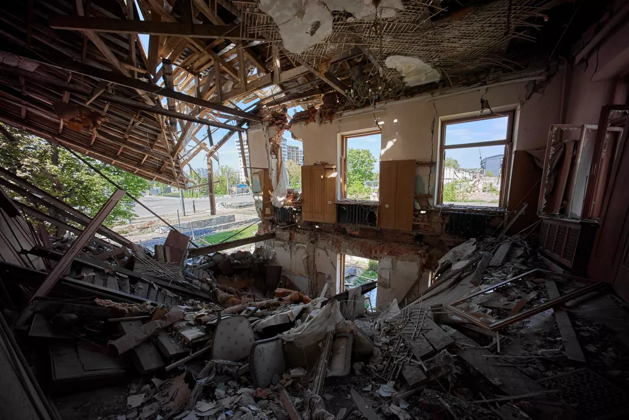 Planta de aviación de Jarkóv, destruida. EFE