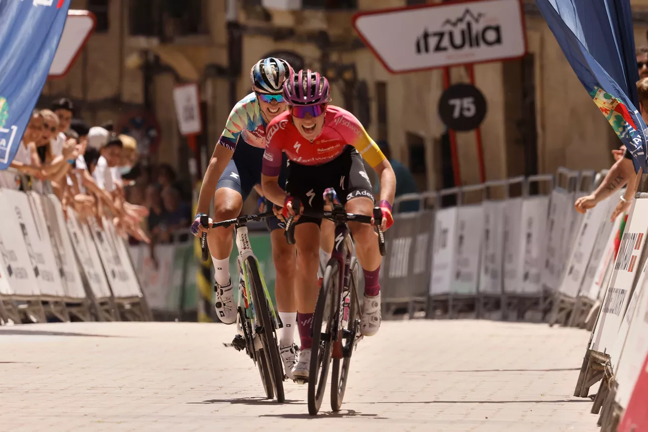ITZULIA-WOMEN-2022-VOLLERING-10