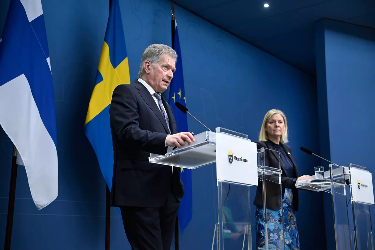 Sauli Niinisto y Magadlena Andersson, en rueda de prensa, hoy en Estocolmo. EFE