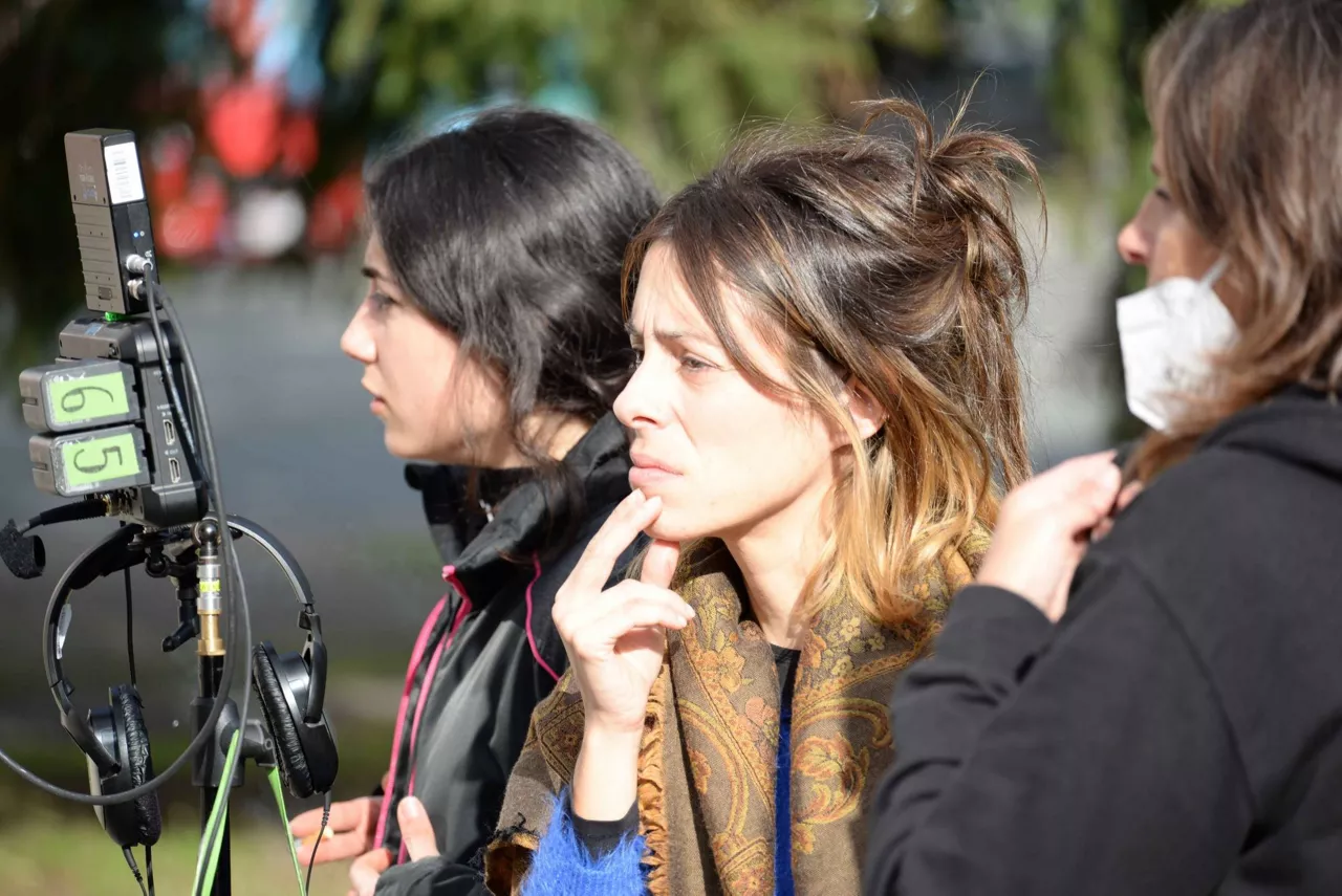 Esti Urresola zinemagileak Cannesen estreinatuko du "Cuerdas" filma. Argazkia: David Corbella.