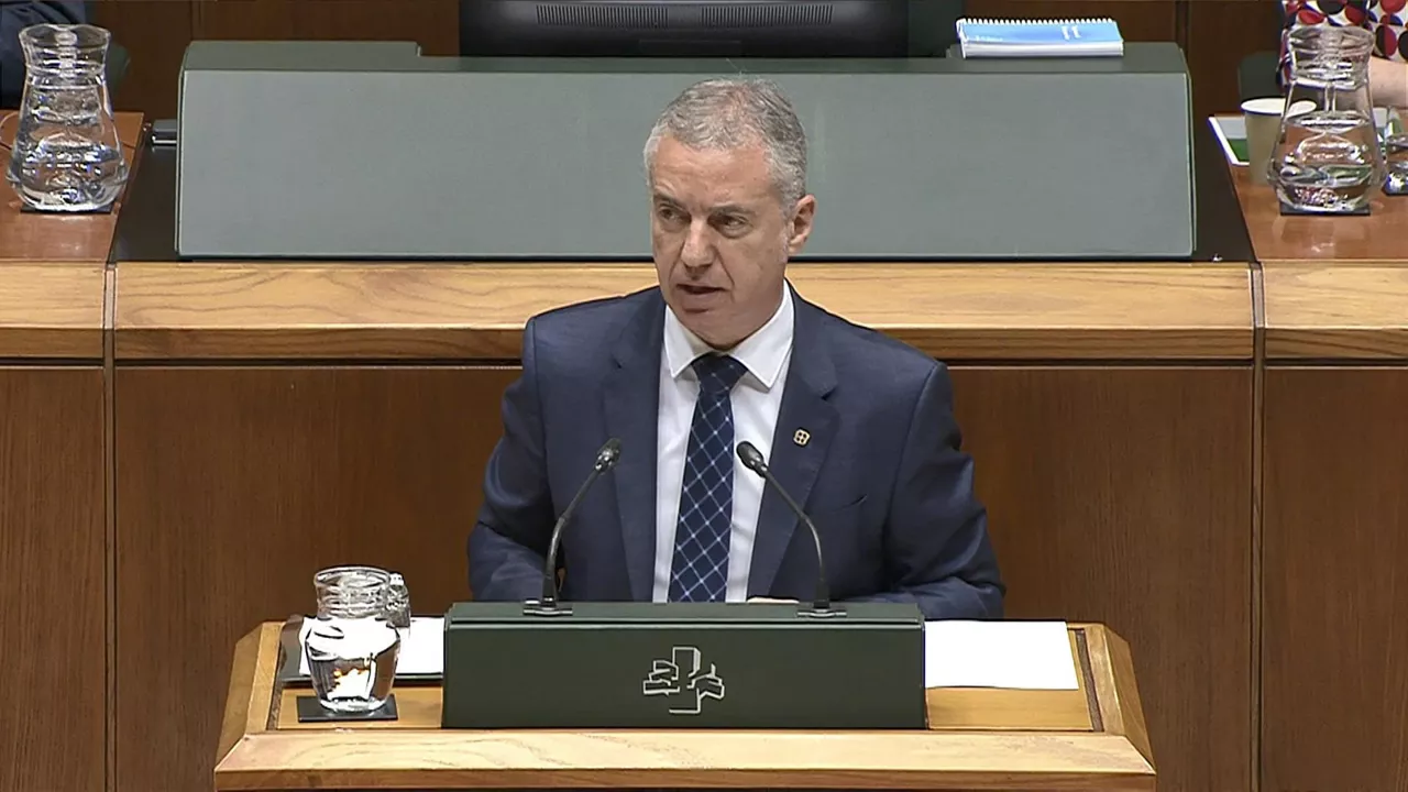 Iñigo Urkullu. Imagen obtenida de un vídeo del Parlamento Vasco.
