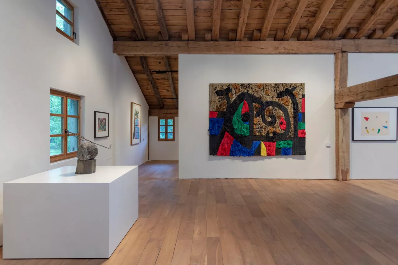"Miró en Zabalaga" se podrá visitar hasta el 1 de noviembre. Foto: Álex Abril.