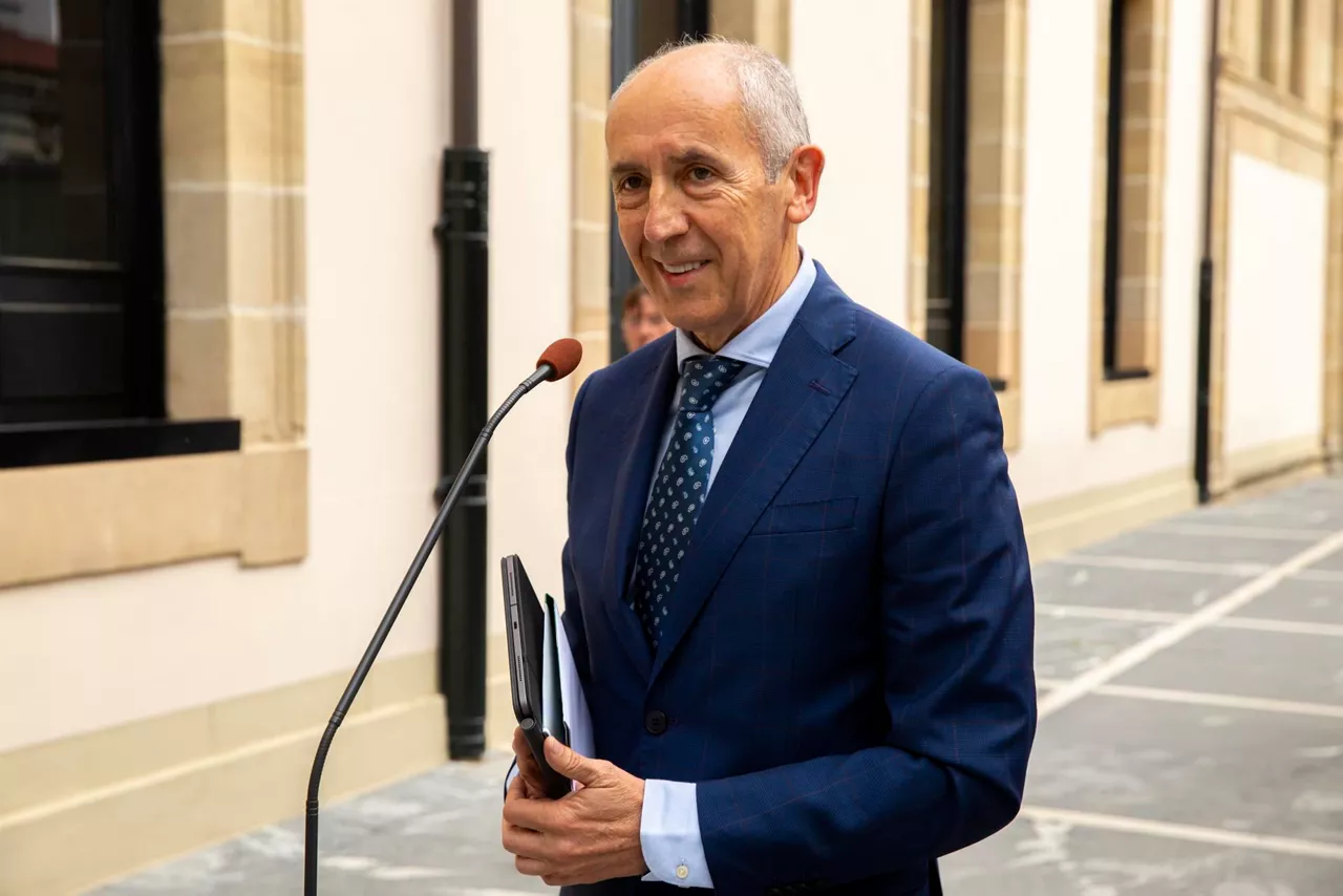 El consejero de Seguridad, Josu Erkoreka