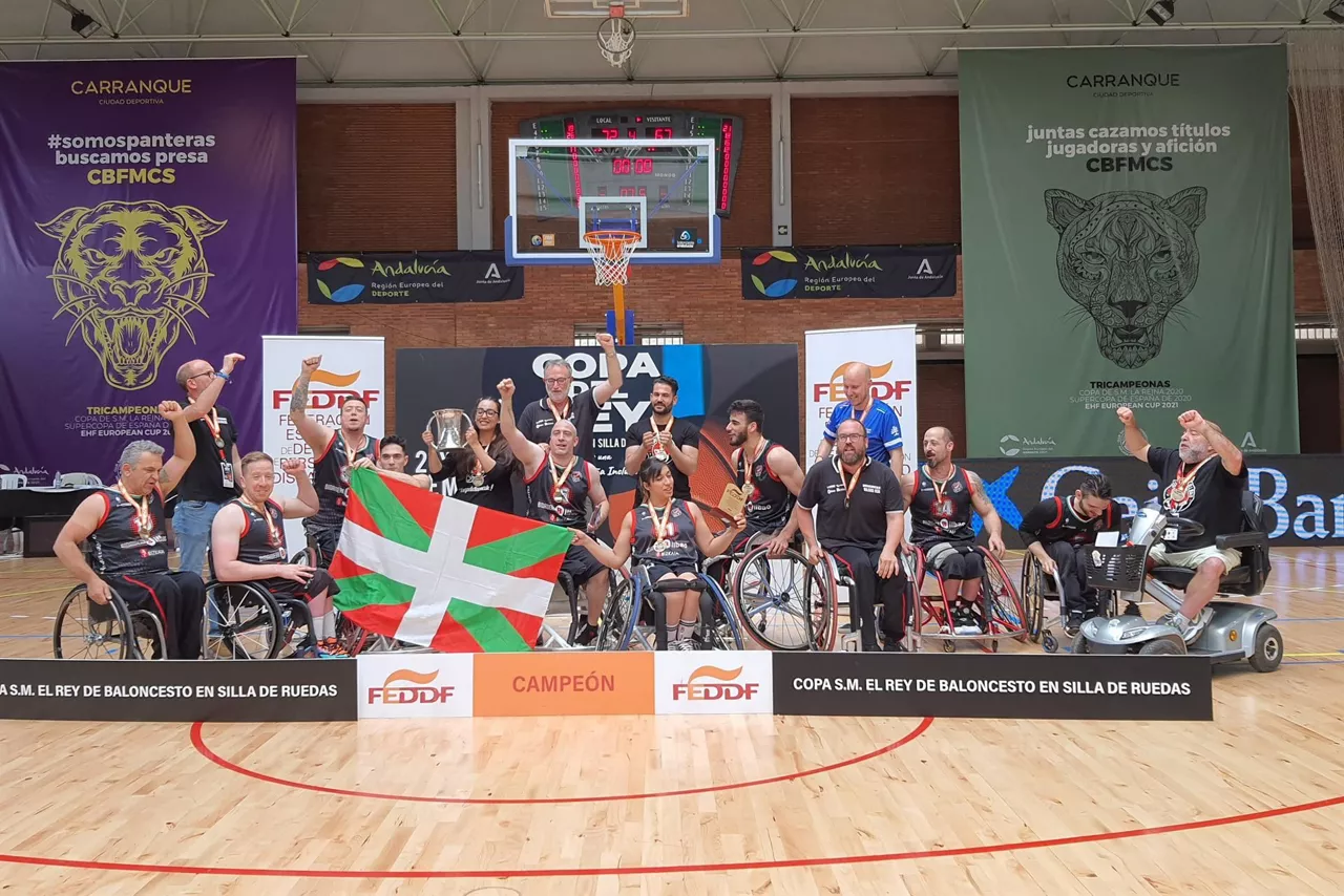 Bidaideak taldea, Errege Koparekin