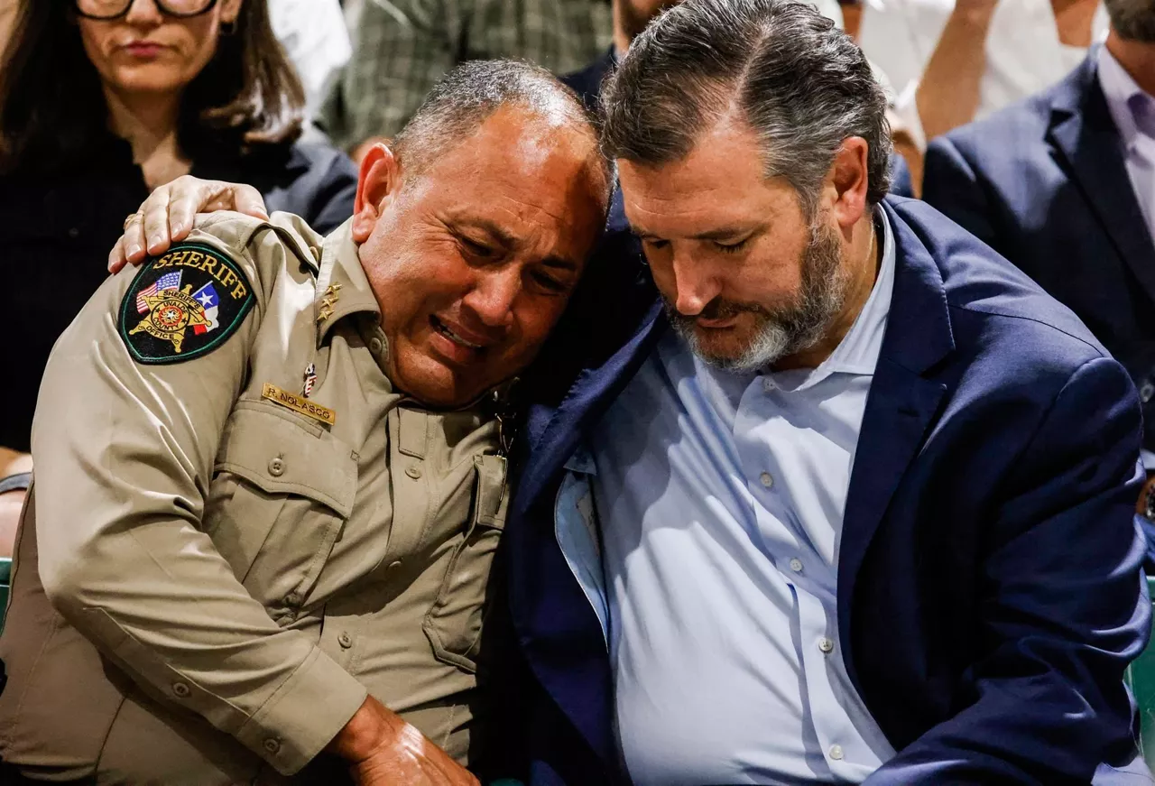 Vigilia en Texas. Foto: EFE.