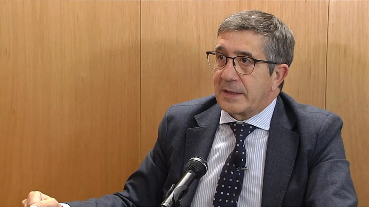 Patxi Lopez, Radio Euskadin elkarrizketatua.