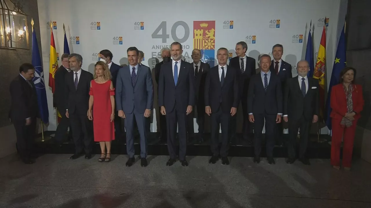 Ekitaldia Errege Antzokian. Agentzietako bideo batetik ateratako irudia.