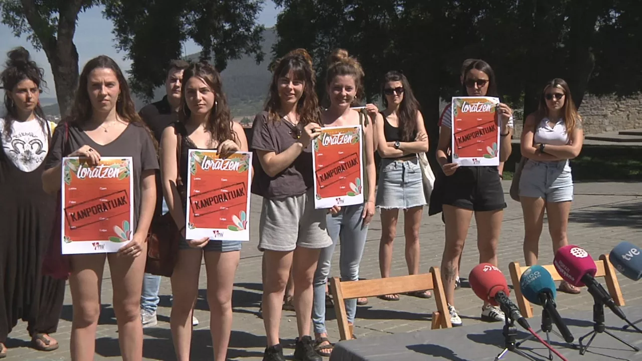 Miembros de Herri Sanferminak. Imagen obtenida de un vídeo de EITB Media.