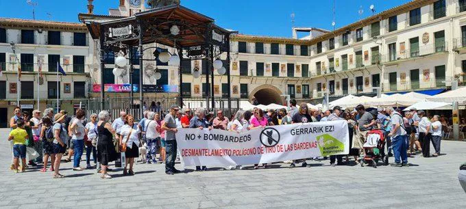 Igande honetako elkarretaratzea, Tuteran. Argazkia: @IzdaNavarra