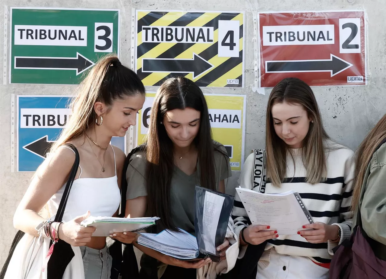 Estudiantes antes de los exámenes
