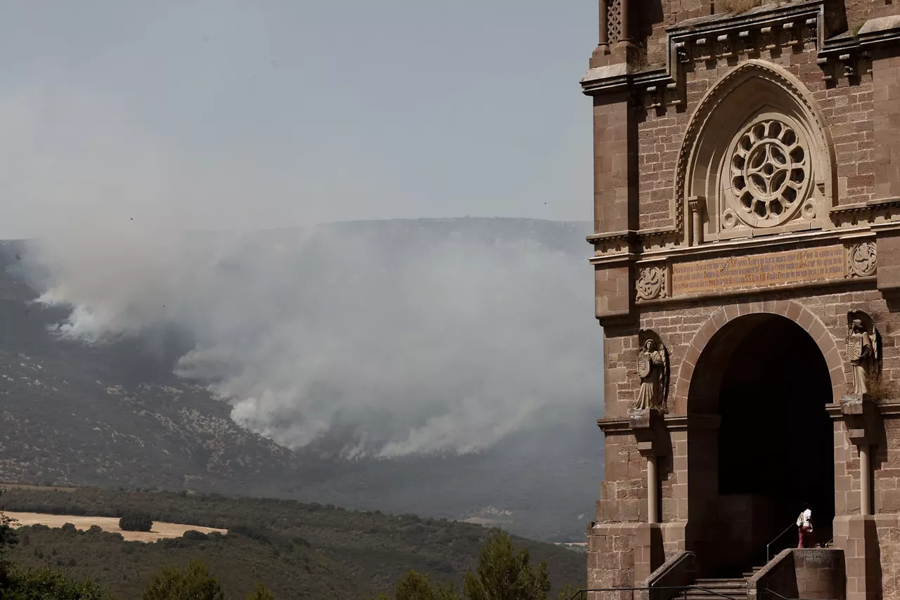 Incendio en la Sierra de Leire. Foto: EFE