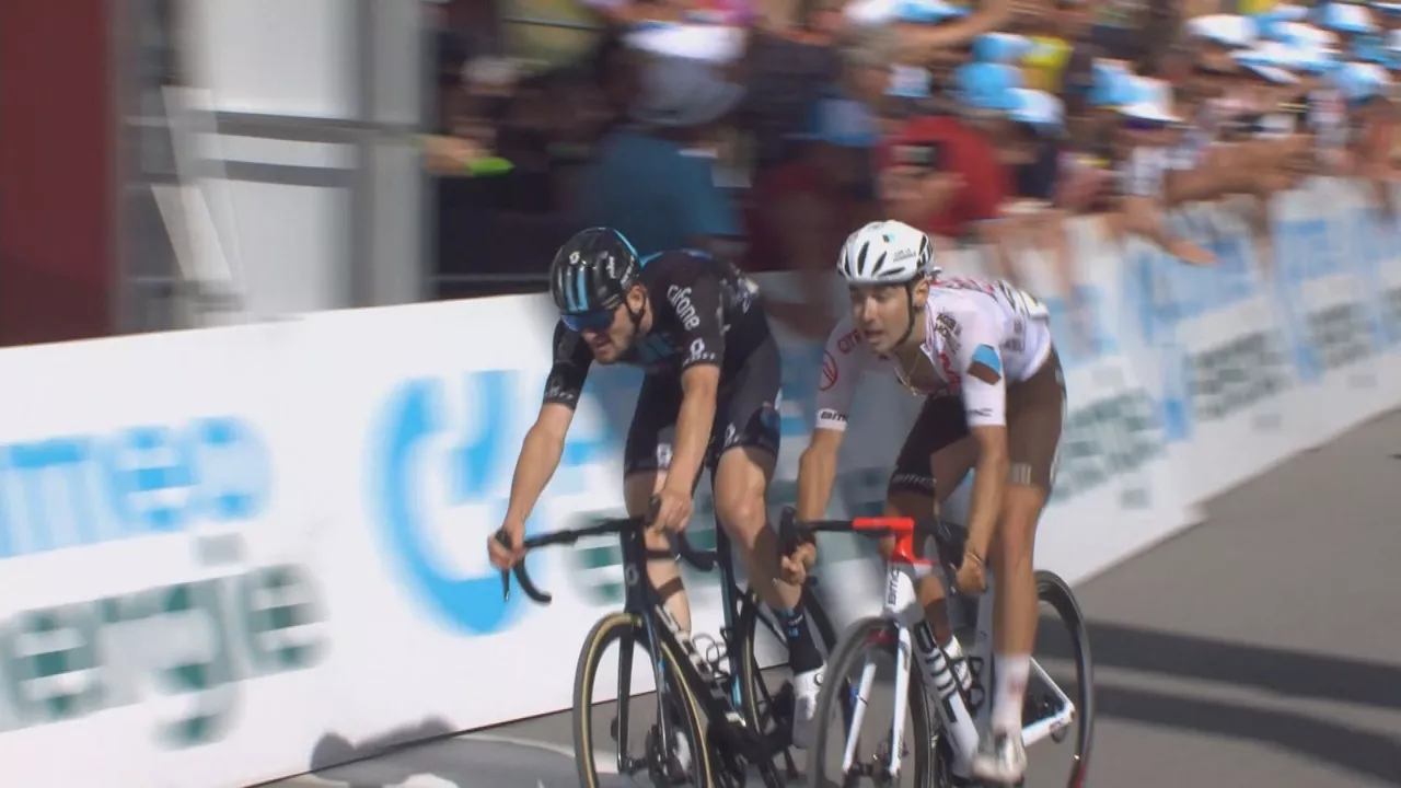 Nico Denz eta Champpussin, 6. etapako azken metroetan