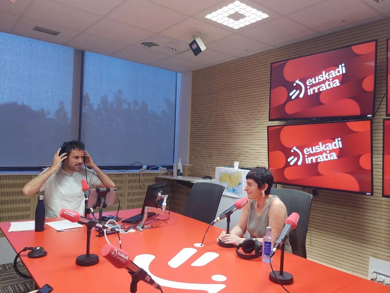 Igotz Alkorta y Garbiñe Aranburu. Foto: EITB Media