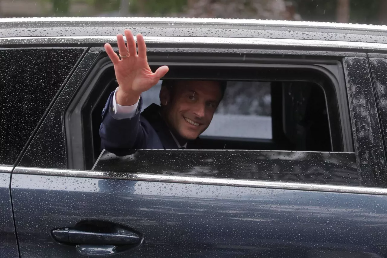 Emmanuel Macron Frantziako presidentea, igande honetan. Argazkia: EFE