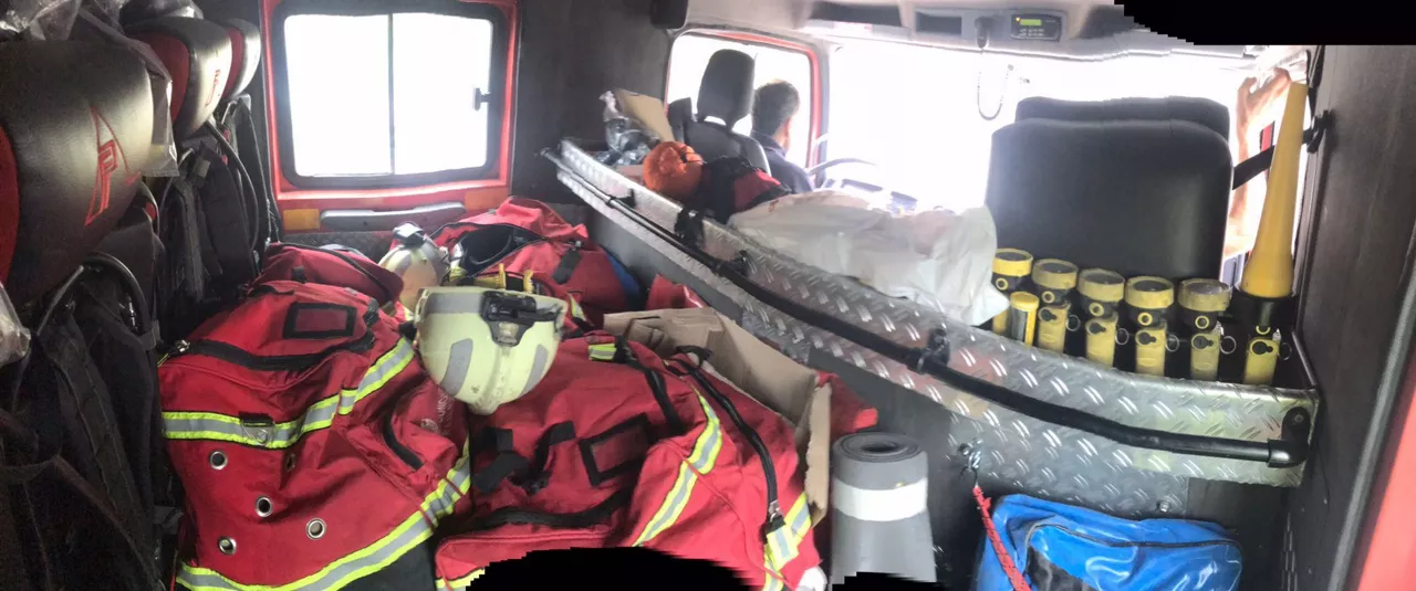 Gipuzkoako suhiltzaileak Garesera abiatzen.Irudia: GFA.