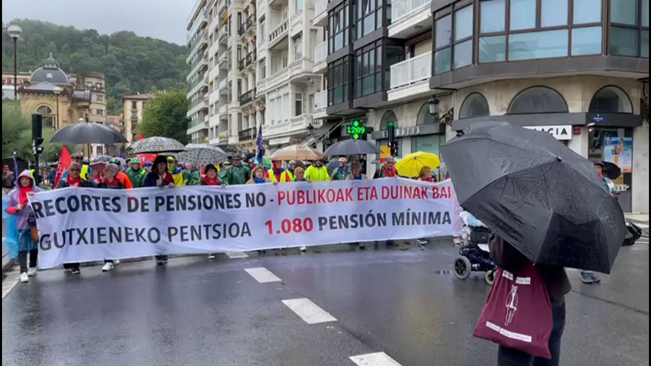 20220625130316_pentsiodunak-donostia-manifestazioa_