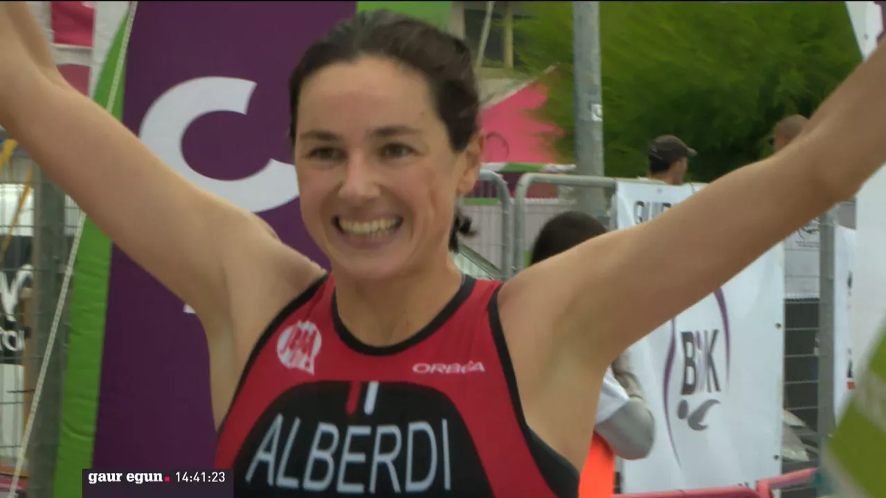 20220626160908_donostiako-triatloia_