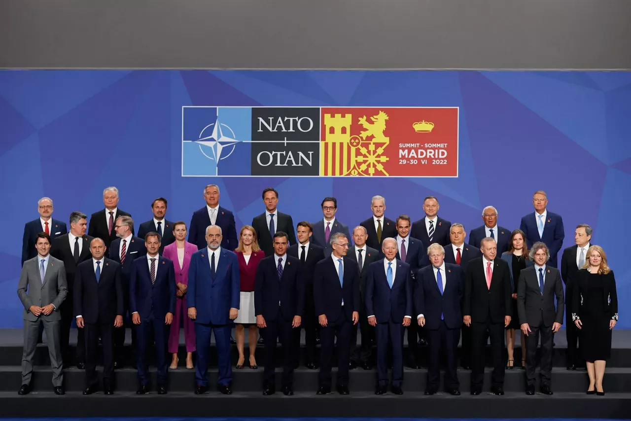 nato-otan-madril-cumbre-goi-bilera-argazki-ofiziala-efe
