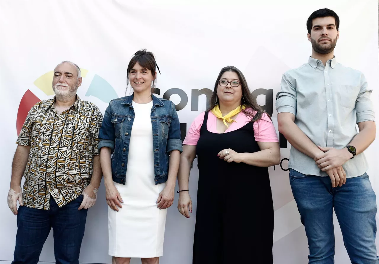 La coordinadora de la formación morada, Begoña Alfaro (izq). Foto: EFE