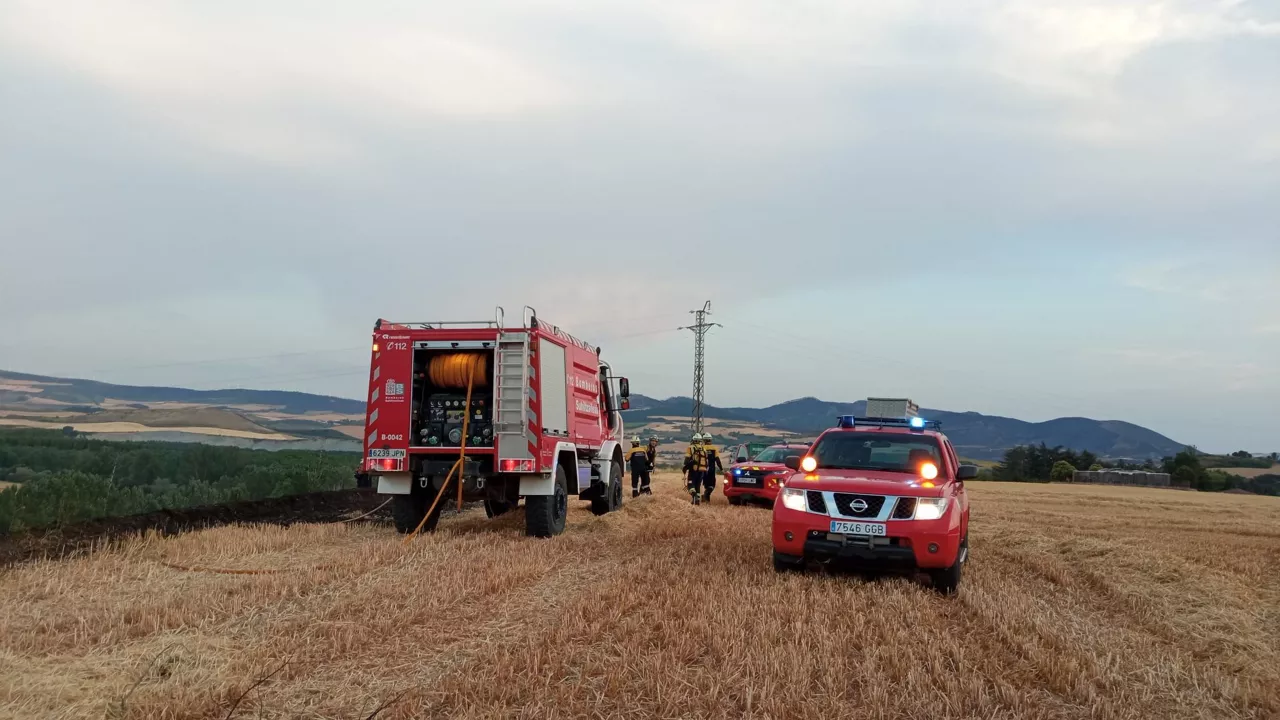 Suteak saihesteko araudi berria, Nafarroan martxan. Argazkia: Bomberos/as de navarra
