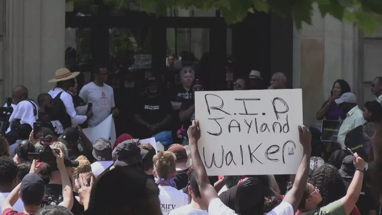 Protesta en Akron (Ohio). Imagen obtenida de un vídeo de Agencias.