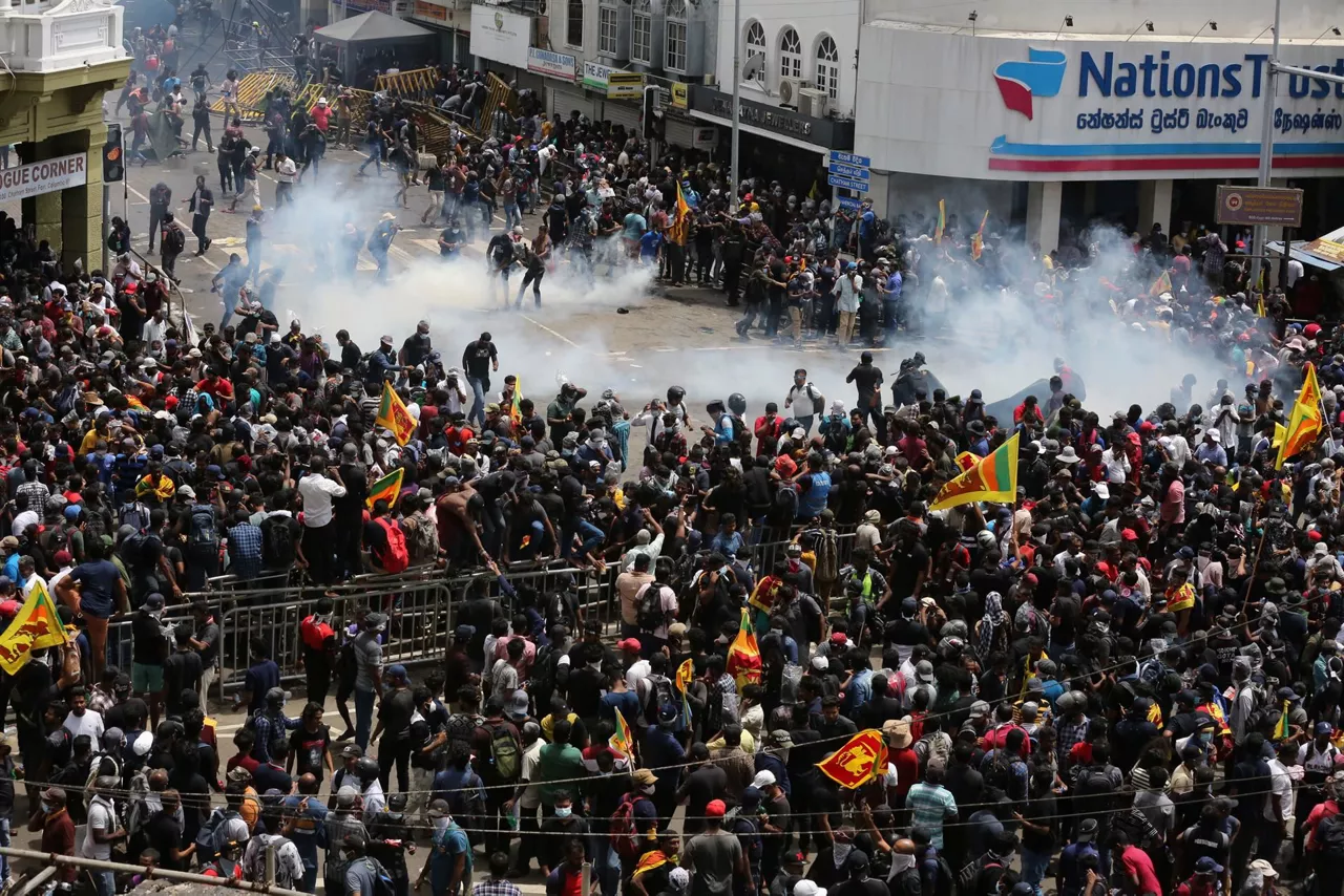 Protestas en Colombo (Sri Lanka). Foto: EFE