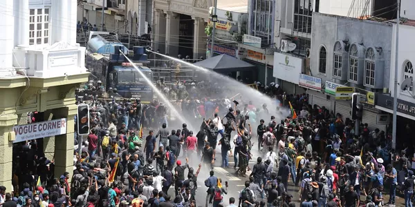 Protestas en Colombo (Sri Lanka). Foto: EFE