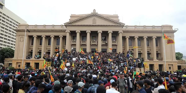Protestas en Colombo (Sri Lanka). Foto: EFE