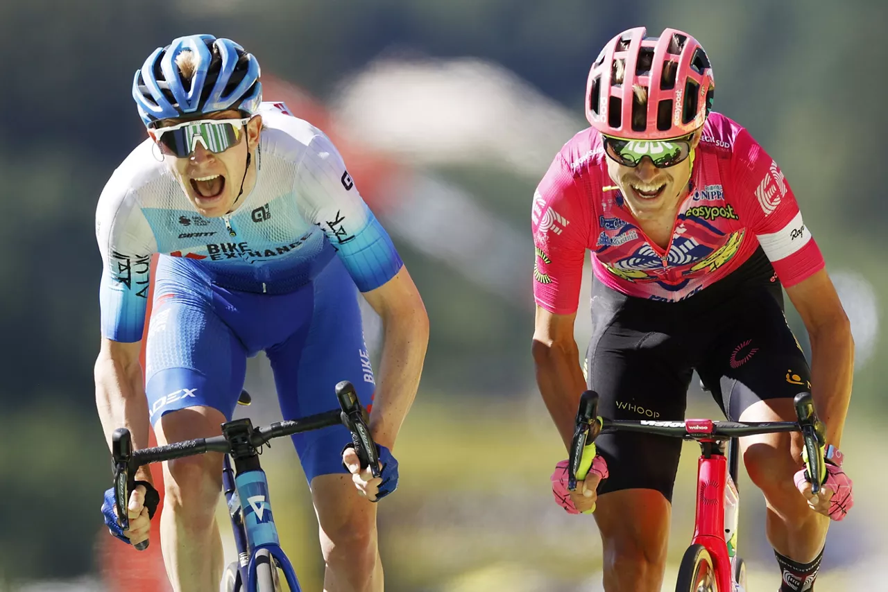 Nicholas Schultz eta Magnus Cort Nielsen amaierako esprintean.