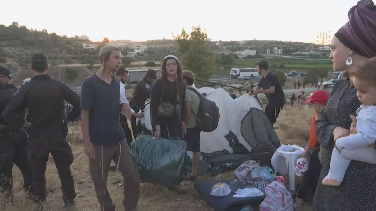 Colonos judios. Imagen obtenida de un vídeo de Agencias.