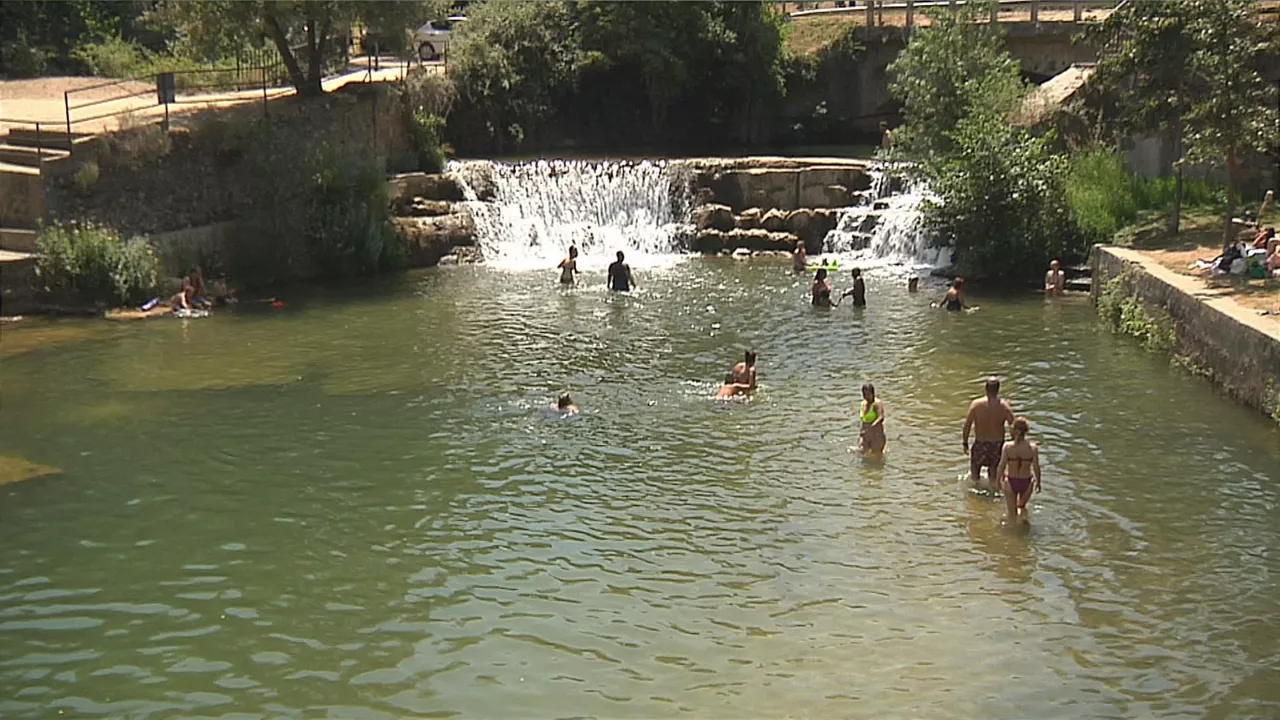 Bañistas en Kanpezu (Álava). Foto: EITB Media