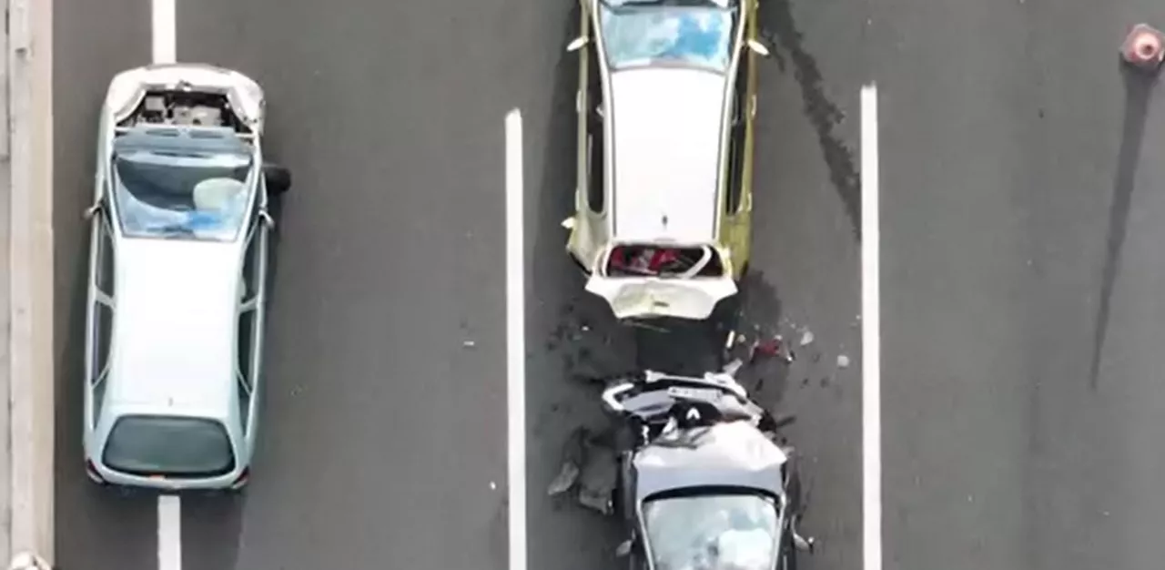 En el accidente se han visto implicados siete cochez. Imagen obtenida de un vídeo de ETB.