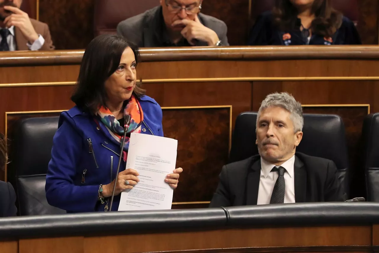 Robles y Grande-Marlaska, en el Congreso de los Diputados.