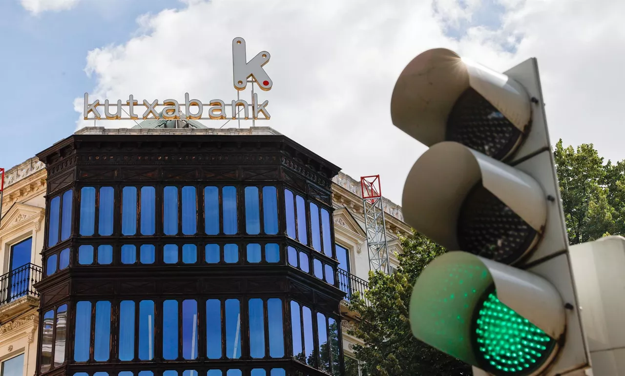 Kutxabank se sitúa, así, cerca de su nivel anterior a la pandemia. Foto: EFE.
