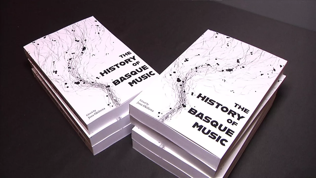 Portada de la segunda edición de "The history of Basque music"