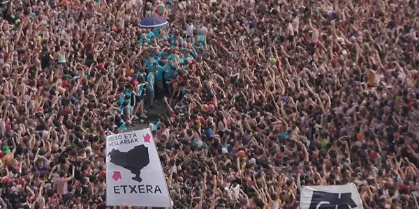 Zeledonen jaitsiera. Irudia: EITB Media