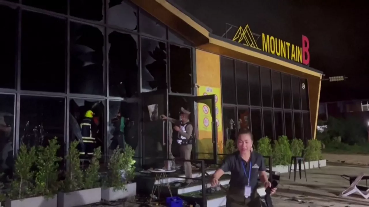 Incendio en la discoteca Montain B de Tailandia.