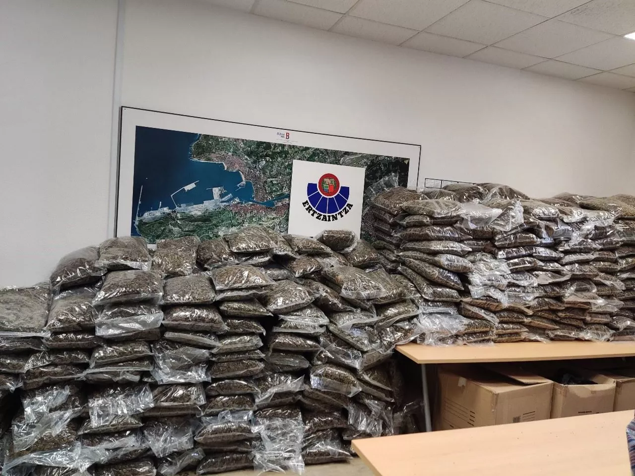 La droga incautada por la Ertzaintza