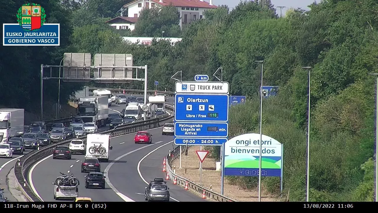 Auto-ilaren argazkia.